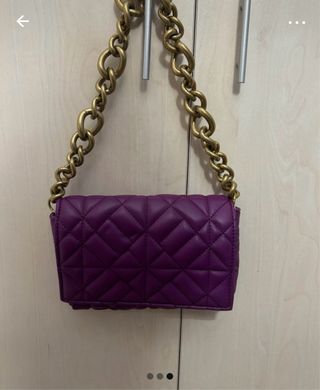 Bolso de mano lila del Zara