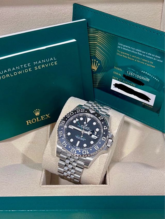 ROLEX GMT II. BRUCE WAYNE.