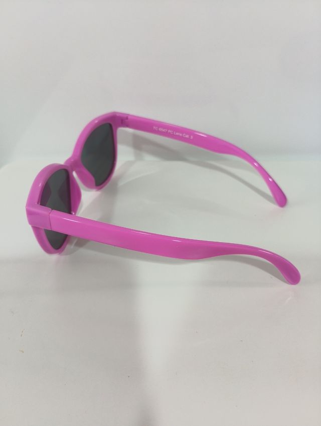 Gafas de sol infantiles.