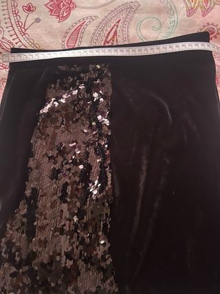 Minifalda Zara negra terciopelo lentejuelas