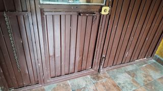 Puertas o portones de chapa. Con peatonal 