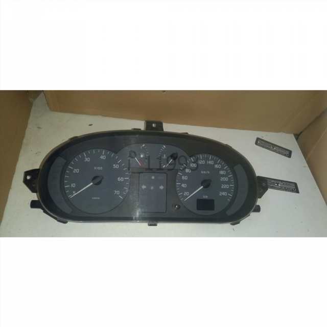 Cuadro de instrumentos Renault Megane I (F i_11993