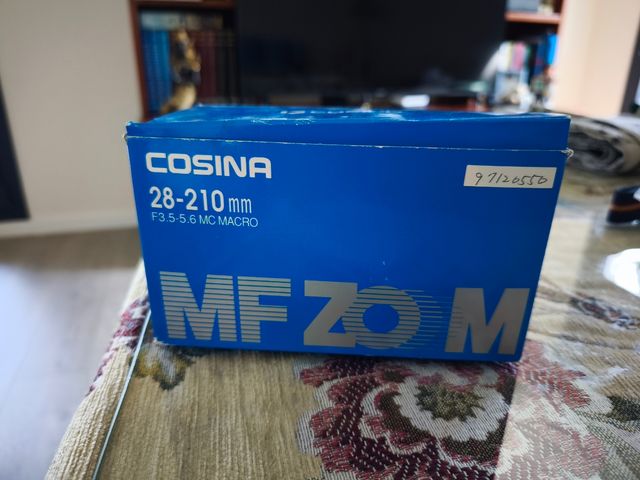 Objetivo Cosina 28-210 mm Macro