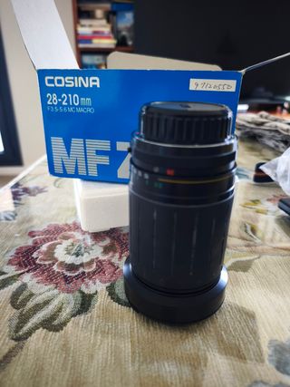 Objetivo Cosina 28-210 mm Macro