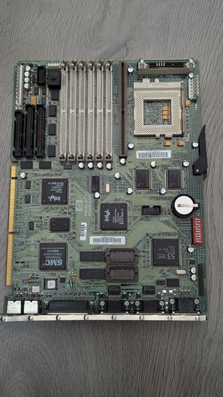 Placa base para ordenaodr HP Vectra VL5
