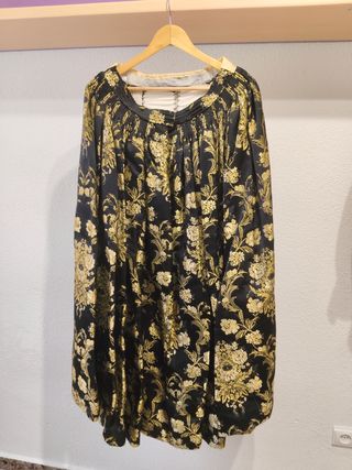 Traje Fallera Negro y Dorado