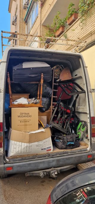 Grandes mudanzas y pequeños portes. Nacional