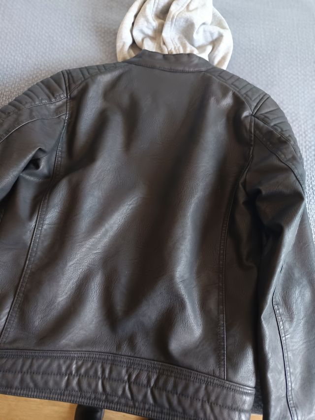 Chaqueta cuero niño