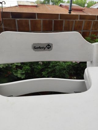 Trona de madera Safety