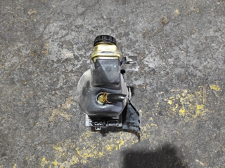 Bomba dirección 491100033R Renault Laguna II y_647