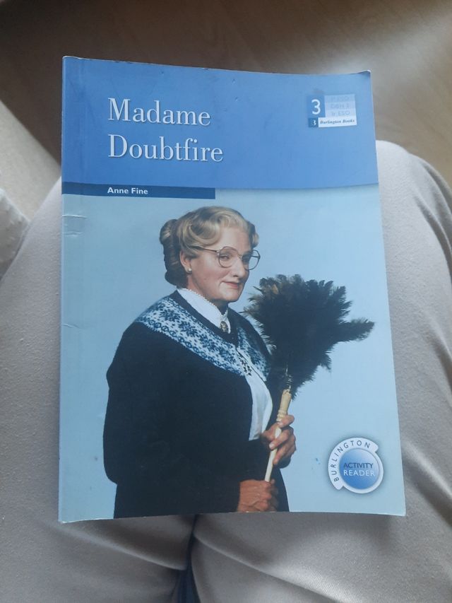 MADAME DOUBTFIRE 3§ESO BAR