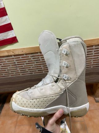 Tabla snowboard + botas usadas