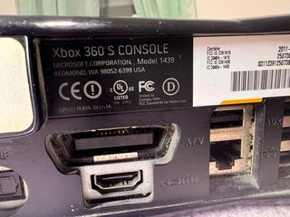 XBOX 360 S 1439