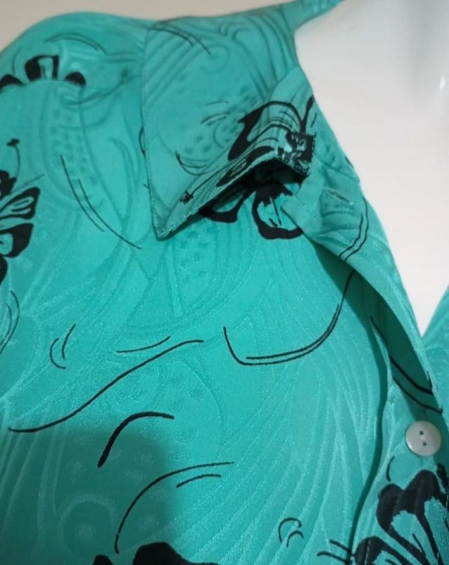 Camicia seta verde acqua fiori