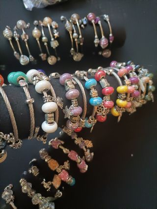 Pulseras y Brazaletes -Variados-
