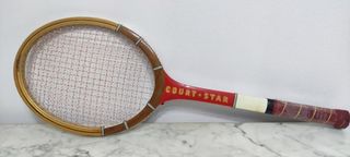 Raqueta de tenis vintage 