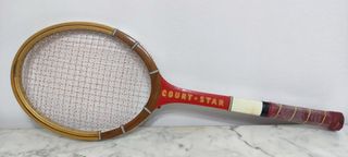 Raqueta de tenis vintage 