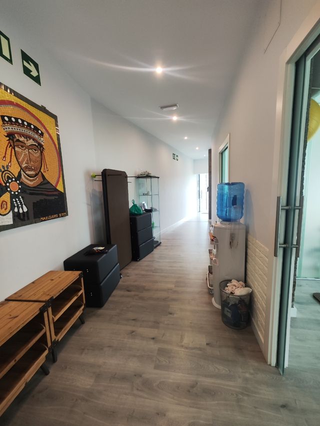 Se vende local comercial