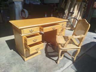 ESCRITORIO CLÁSICO MADERA