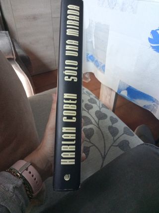 Sólo una mirada, libro tapa dura como nueno