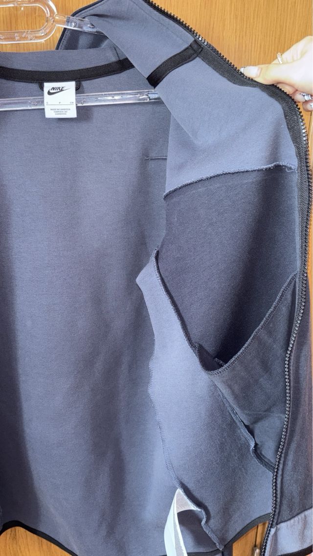 Sudadera Nike Tech Fleece azul-negra