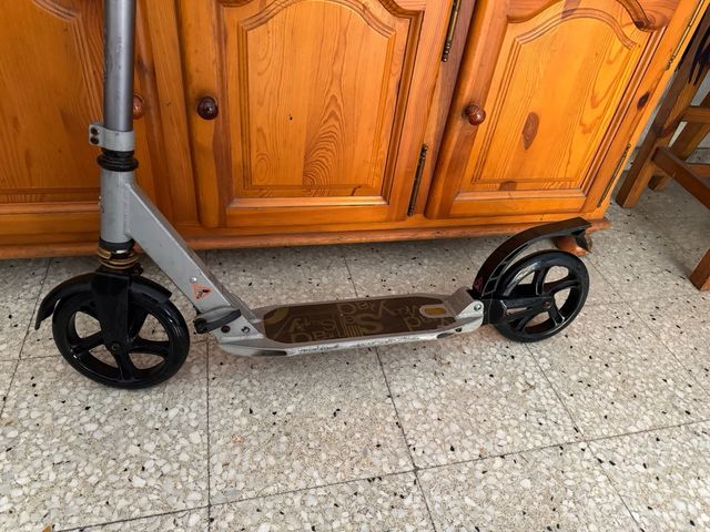 Scooter pieghevole in buone condizioni