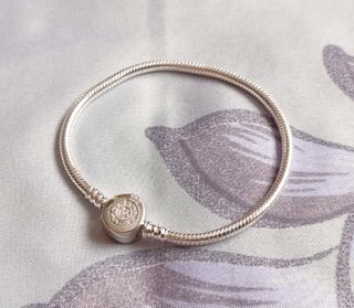 Pulsera de plata