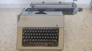 Máquina escribir Óptima M14 Antigua