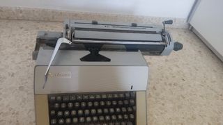 Máquina escribir Óptima M14 Antigua