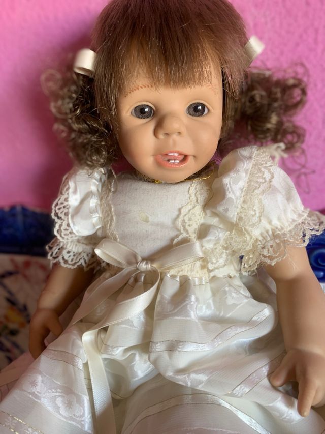 Muñeca comunión: impecable