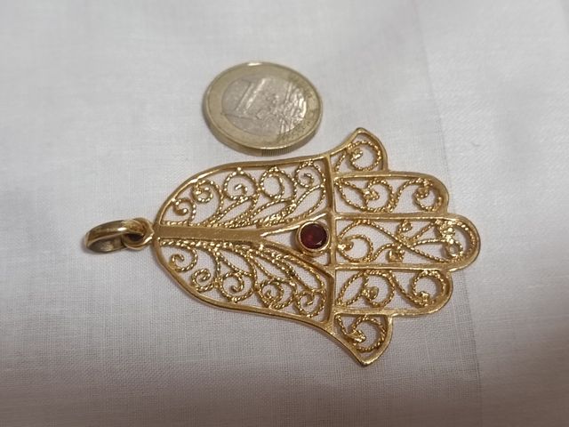 colgante vintage mano de fátima bañada en oro