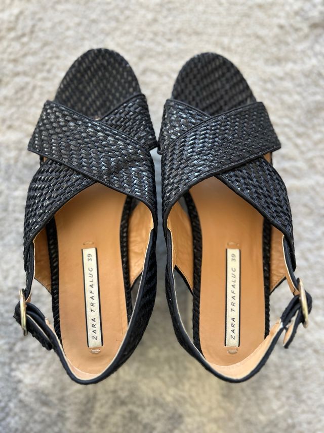 Sandalias Zara negras talla 39
