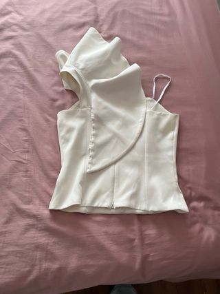 Traje Cossy beige y verde agua