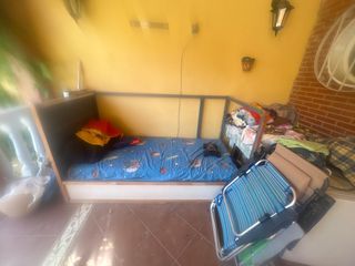 Cama litera infantil azul y blanca