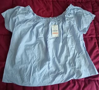 Blusa OYSHO azul - Talla M y L.