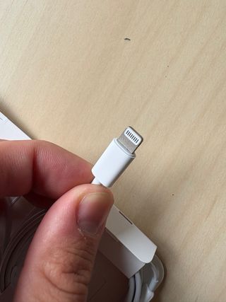 Auriculares Apple con cable Lightning