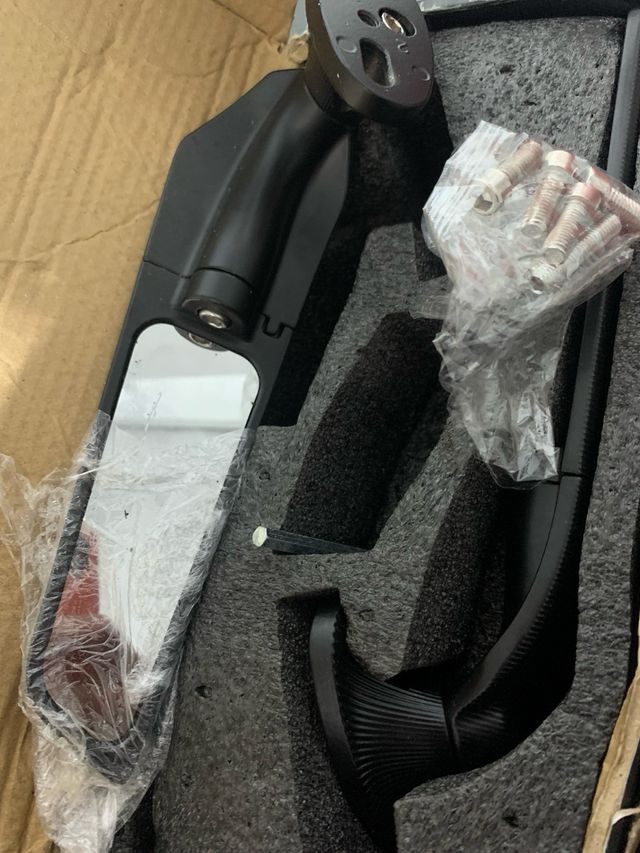 Retrovisores Beta estilo Rizoma