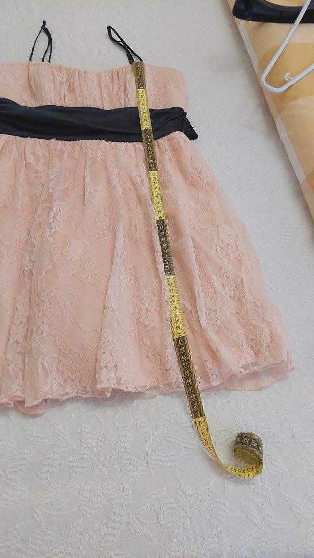 Vestido encaje rosa palo