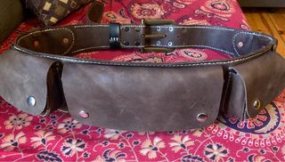 Riñonera cuero piel bushcraft Cartuchera caza 