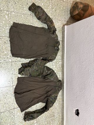 Ropa militar