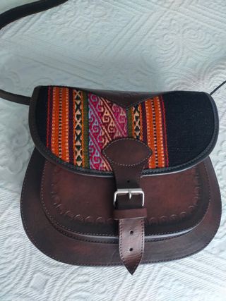Bolso bandolera cuero Perú