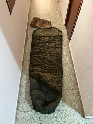 Ropa militar