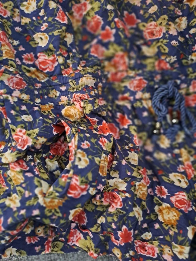 Mono corto floral azul