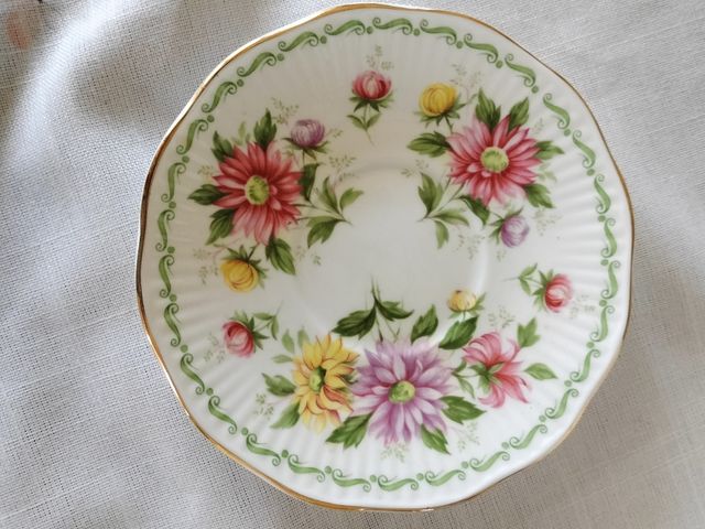 tazza Queen's england settembre