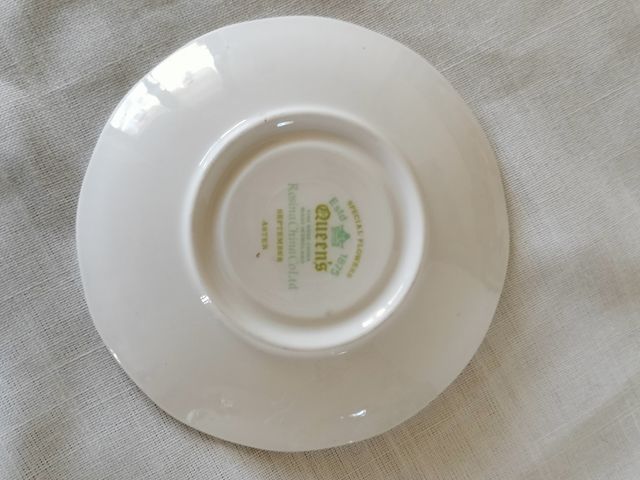 tazza Queen's england settembre