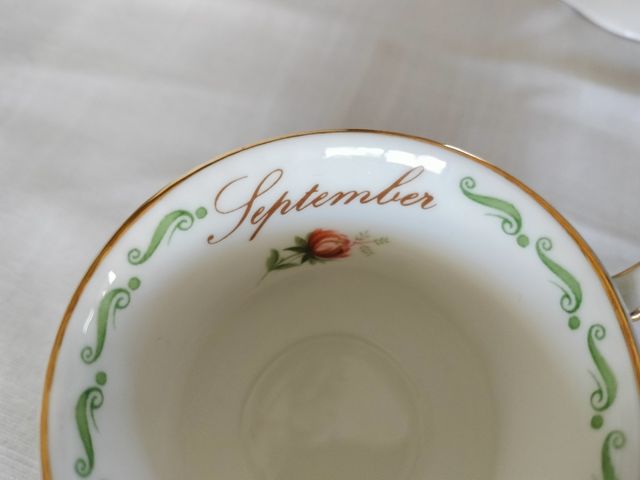 tazza Queen's england settembre