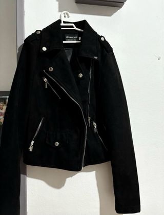 Cazadora negra terciopelo-FLAMANT ROSE