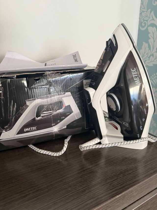 Plancha Imetec ZeroCalc Z1 2800