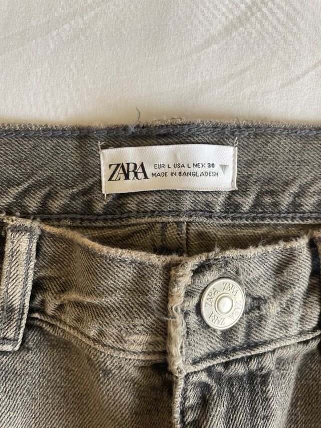 Falda midi Zara gris