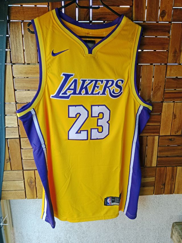 Poleras de básquetbol